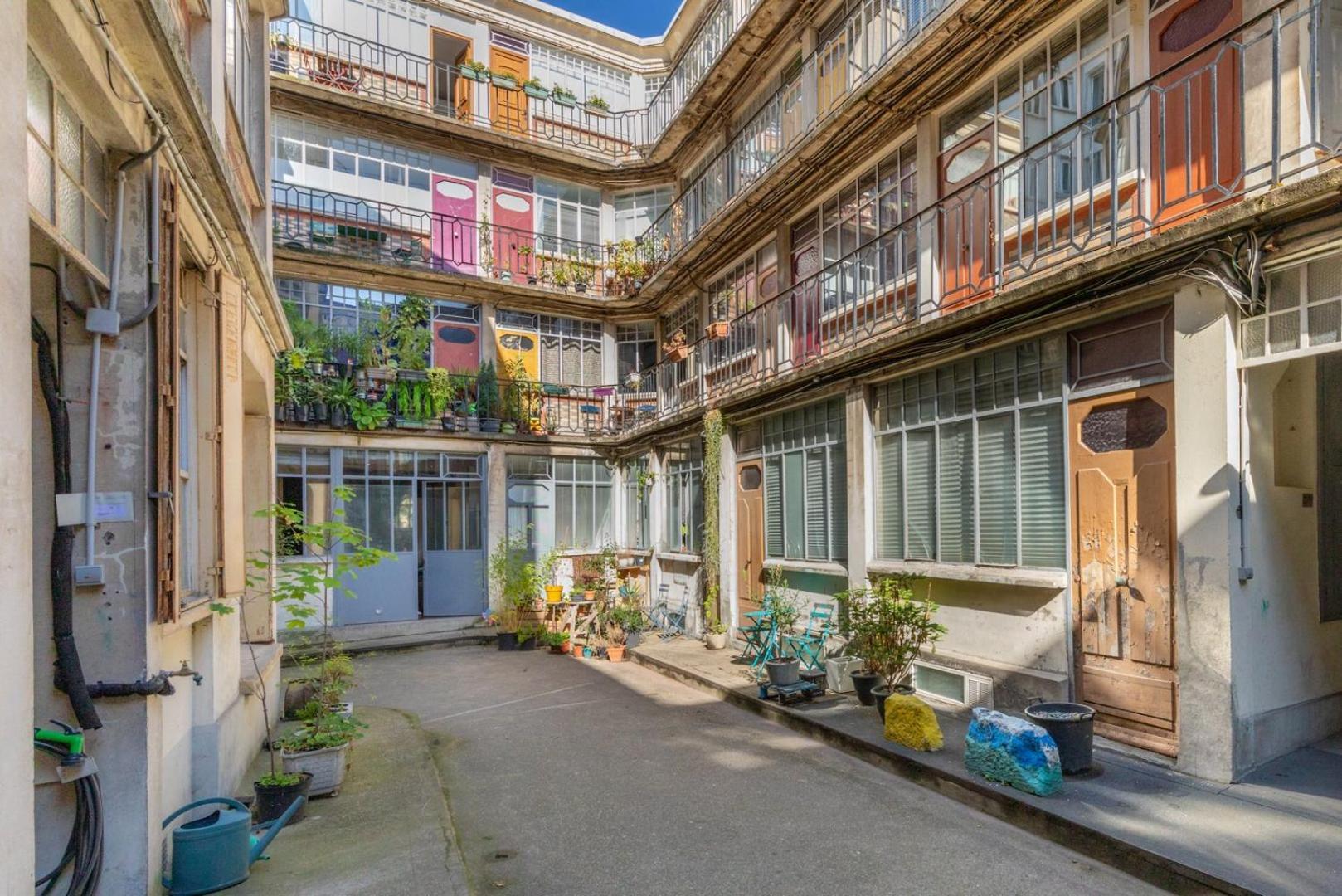 Guestready - Apto Parisiense Da Moda No 19º Arr. Buitenkant foto